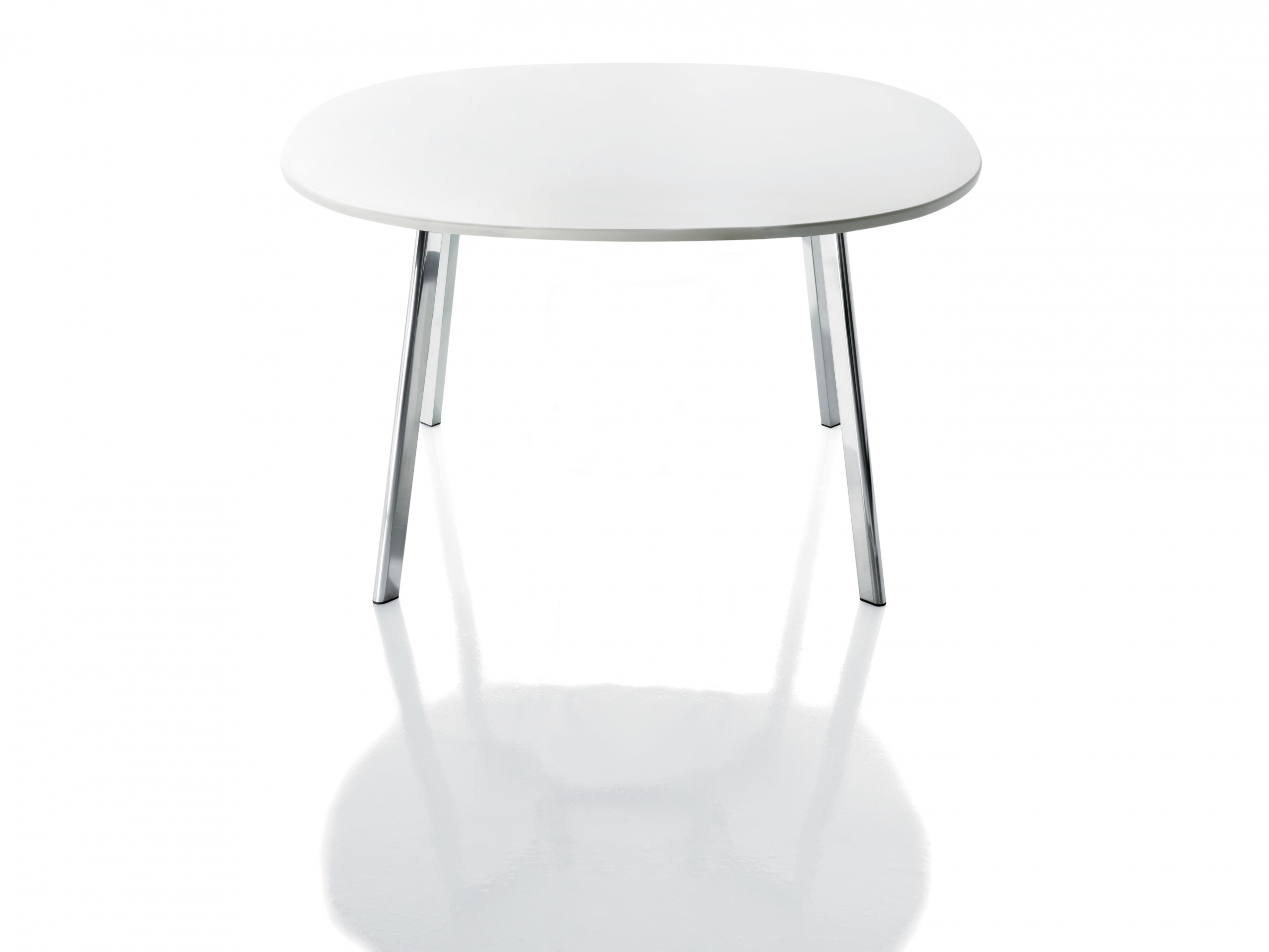 Deja Vu Magismagis Deja vu table by magis is part of the deja vu collection by japanese designer naoto. deja vu magismagis